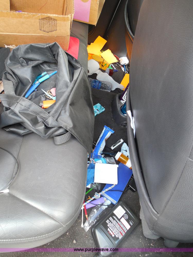 image for item I3367 2000 Dodge Durango SLT SUV