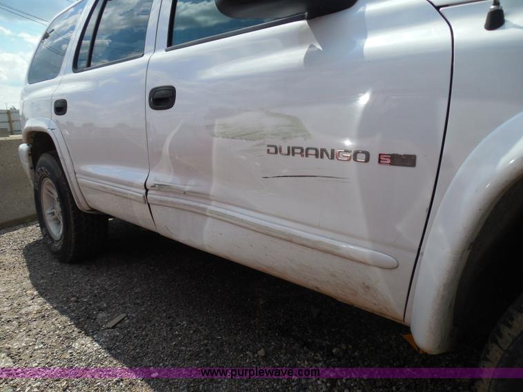 image for item I3367 2000 Dodge Durango SLT SUV