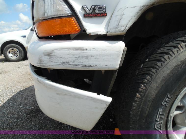 image for item I3367 2000 Dodge Durango SLT SUV