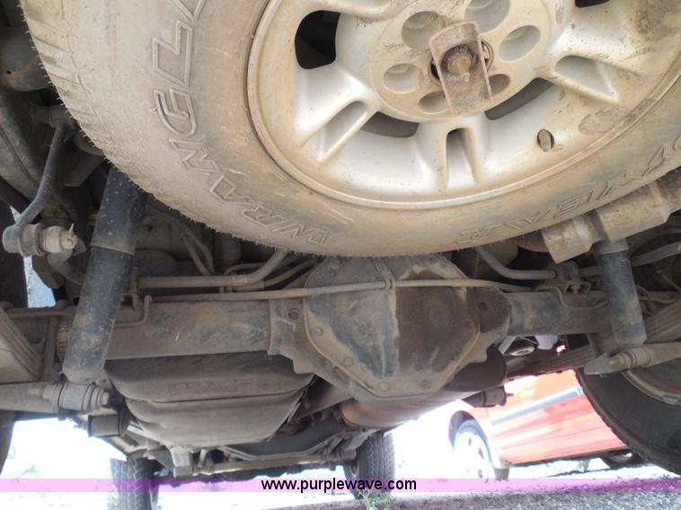 image for item I3367 2000 Dodge Durango SLT SUV