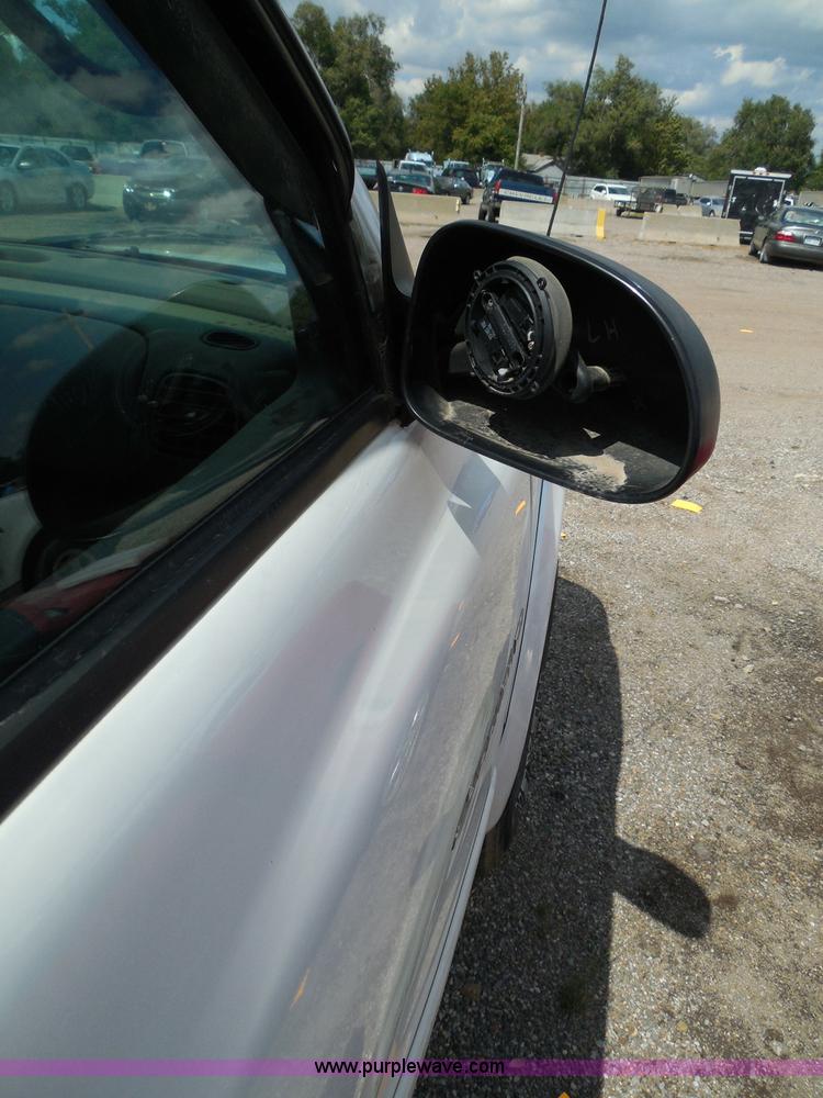 image for item I3367 2000 Dodge Durango SLT SUV