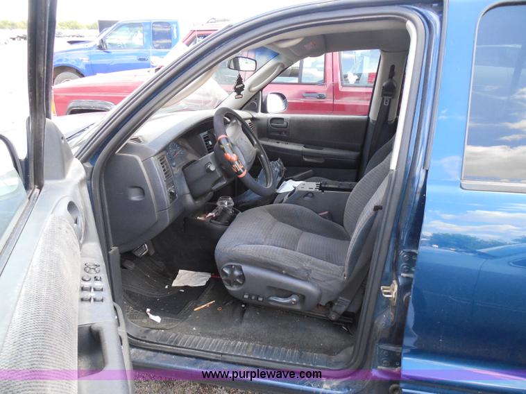 image for item I3370 2002 Dodge Durango SLT Limited Edition SUV