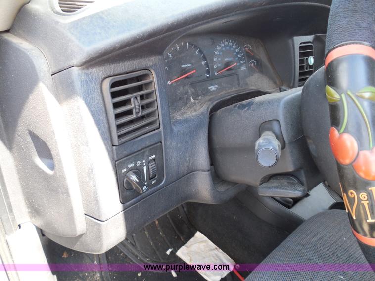 image for item I3370 2002 Dodge Durango SLT Limited Edition SUV