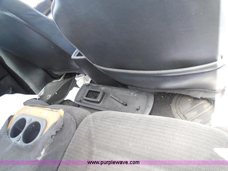 image for item I3370 2002 Dodge Durango SLT Limited Edition SUV