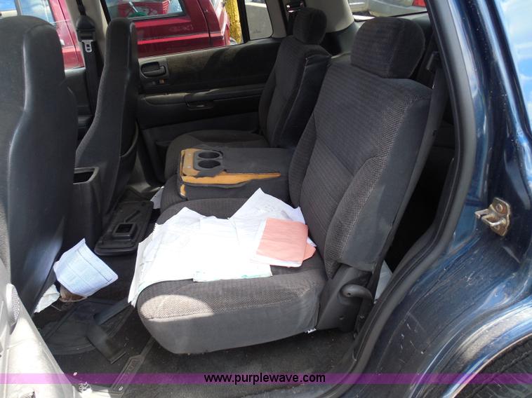 image for item I3370 2002 Dodge Durango SLT Limited Edition SUV