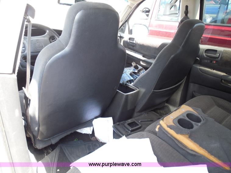 image for item I3370 2002 Dodge Durango SLT Limited Edition SUV