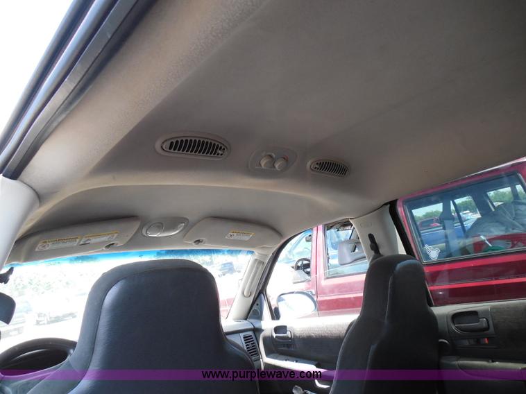 image for item I3370 2002 Dodge Durango SLT Limited Edition SUV