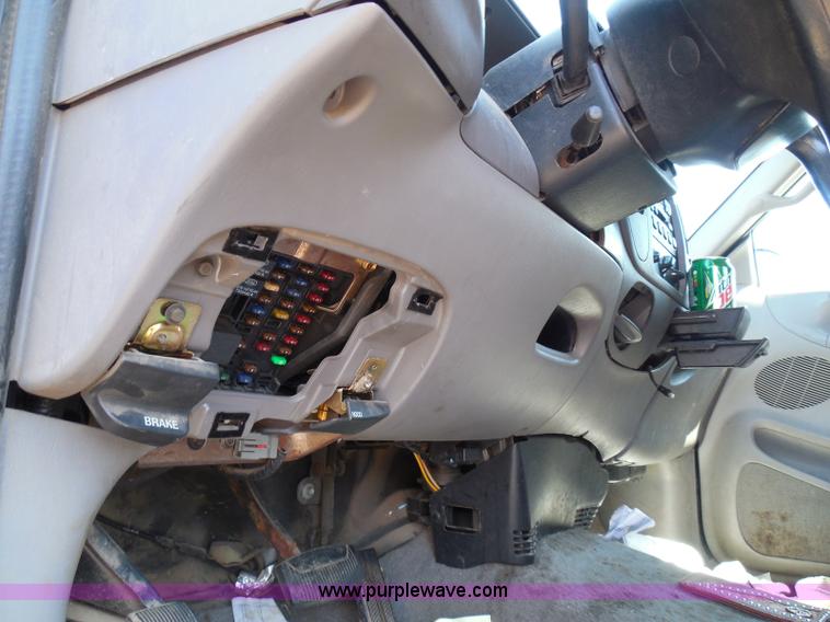 image for item I3371 1998 Ford F150 XLT SuperCab pickup truck