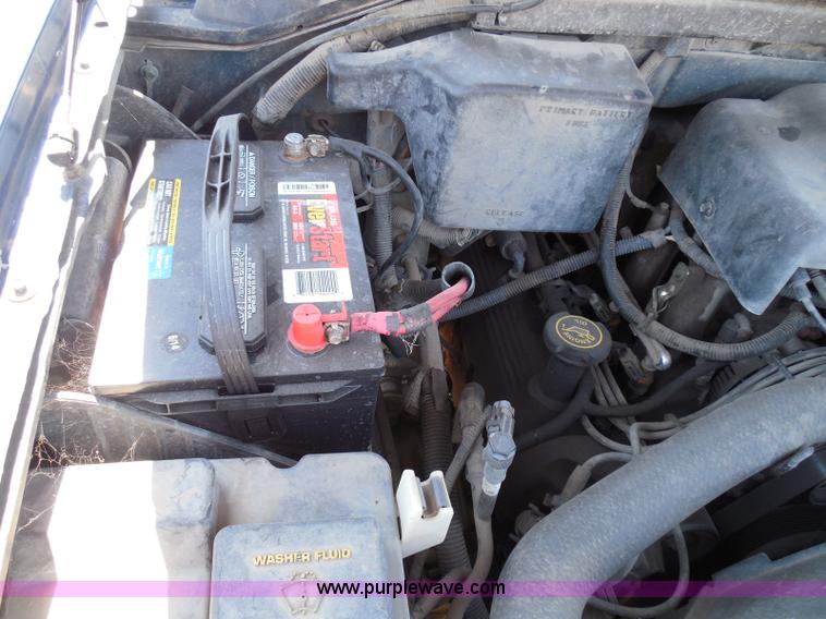 image for item I3371 1998 Ford F150 XLT SuperCab pickup truck