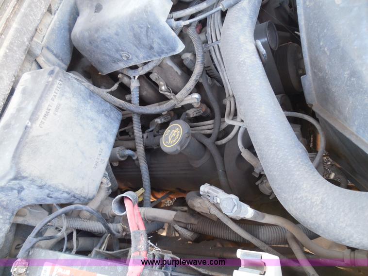 image for item I3371 1998 Ford F150 XLT SuperCab pickup truck