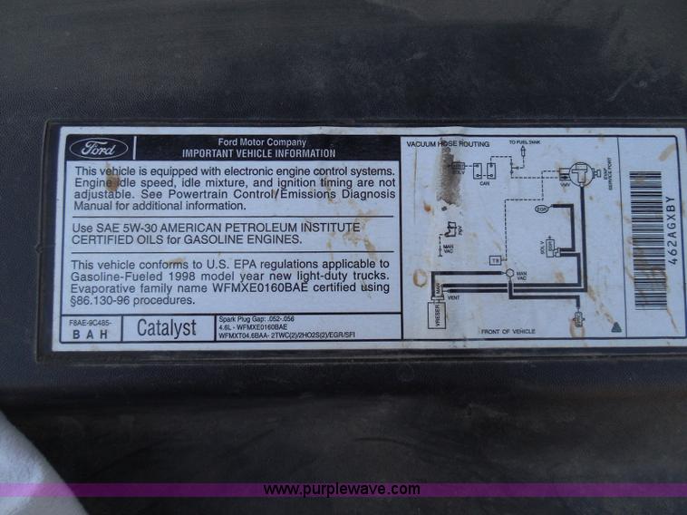 image for item I3371 1998 Ford F150 XLT SuperCab pickup truck
