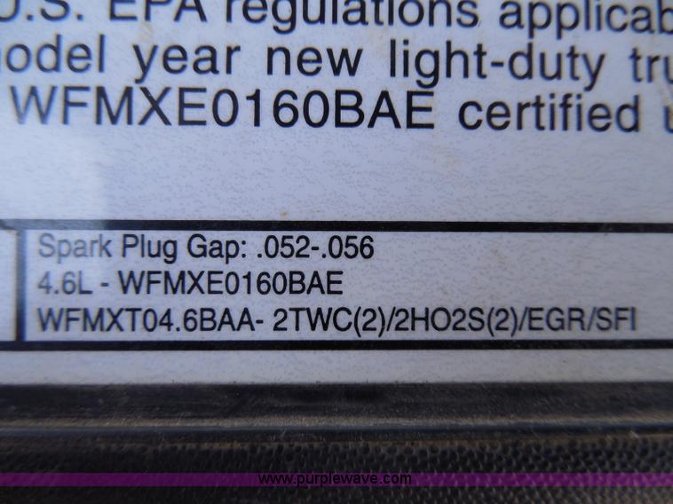 image for item I3371 1998 Ford F150 XLT SuperCab pickup truck