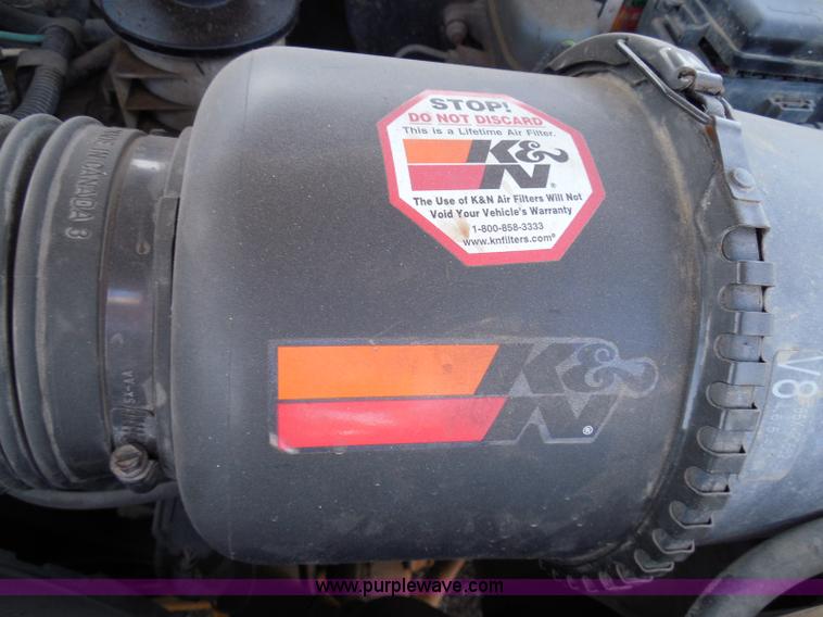 image for item I3371 1998 Ford F150 XLT SuperCab pickup truck