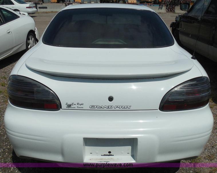 image for item I3372 2000 Pontiac Grand Prix GT