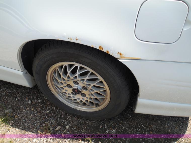 image for item I3372 2000 Pontiac Grand Prix GT