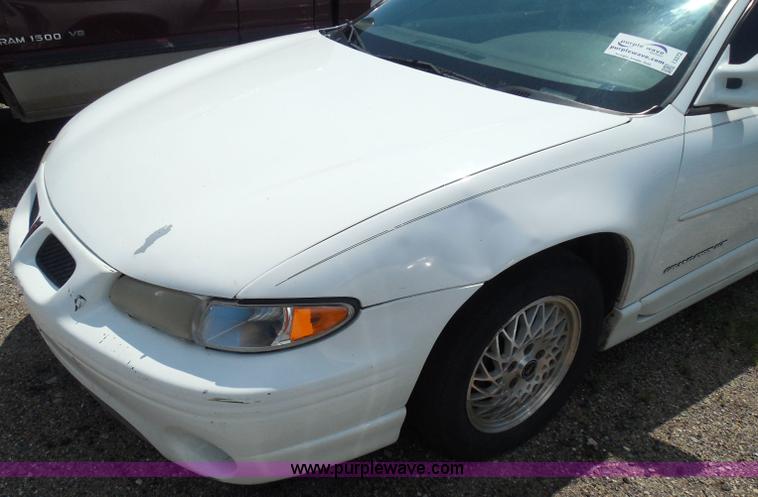 image for item I3372 2000 Pontiac Grand Prix GT