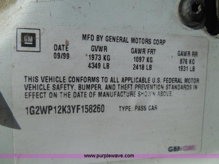 image for item I3372 2000 Pontiac Grand Prix GT