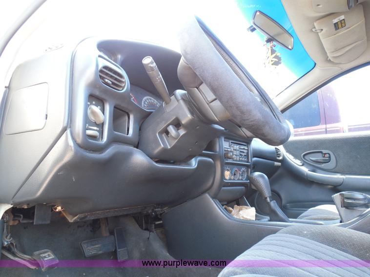 image for item I3372 2000 Pontiac Grand Prix GT