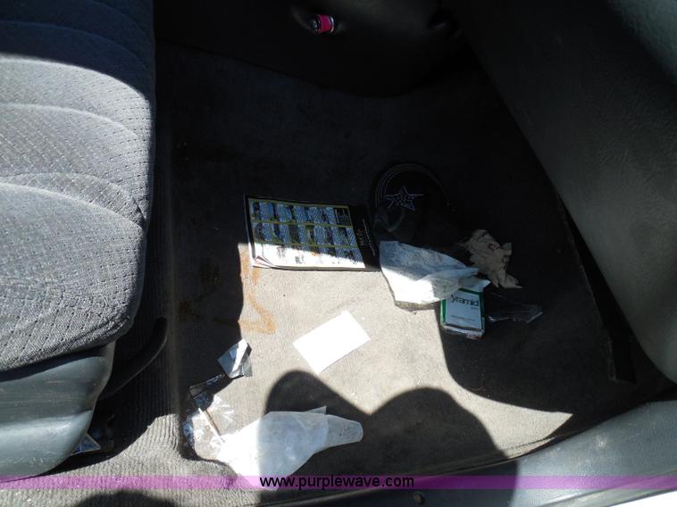 image for item I3372 2000 Pontiac Grand Prix GT