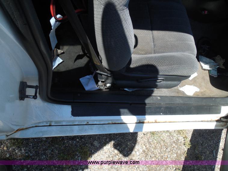 image for item I3372 2000 Pontiac Grand Prix GT