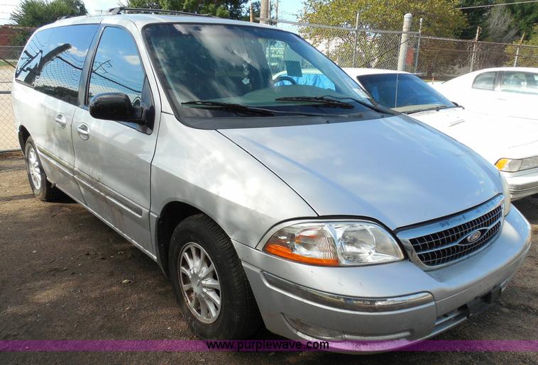 image for item I3390 2000 Ford Windstar SE van