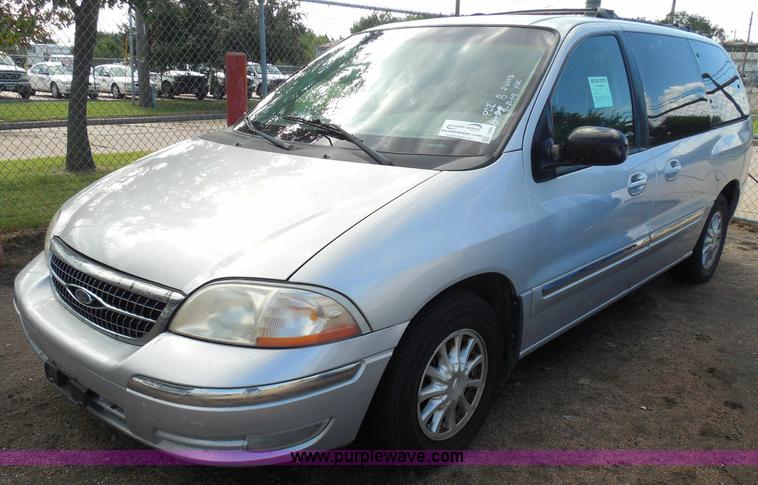 image for item I3390 2000 Ford Windstar SE van