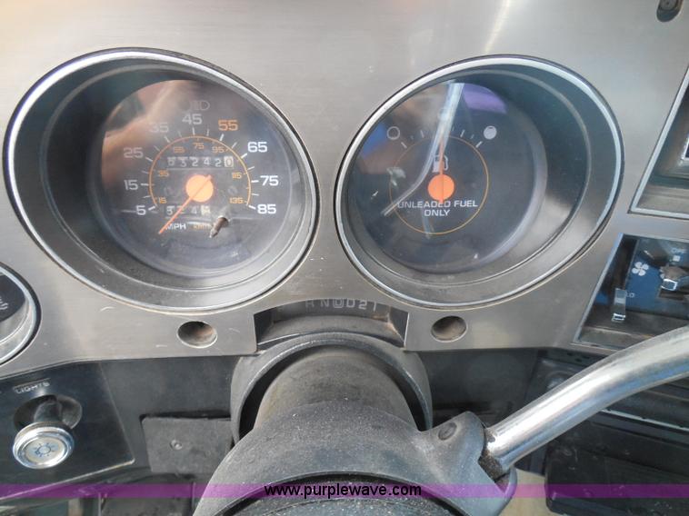 image for item I3391 1989 Chevrolet Blazer SUV