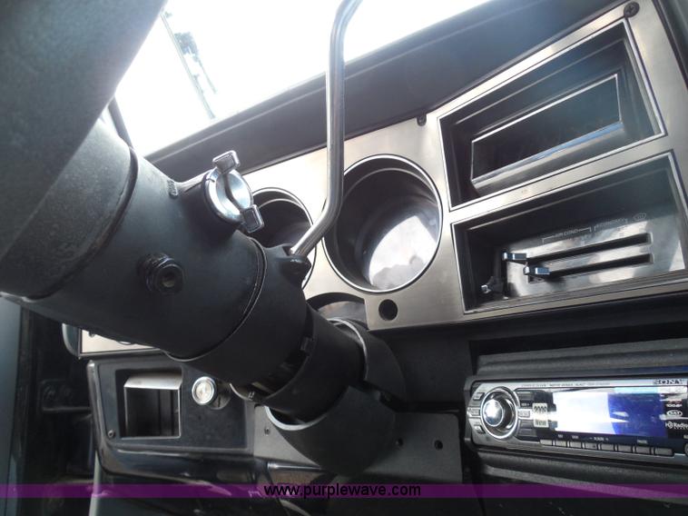 image for item I3391 1989 Chevrolet Blazer SUV