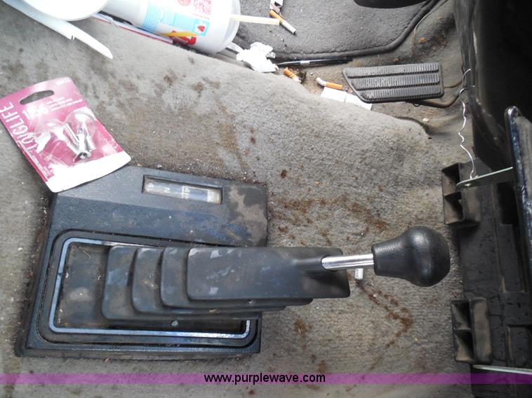 image for item I3391 1989 Chevrolet Blazer SUV