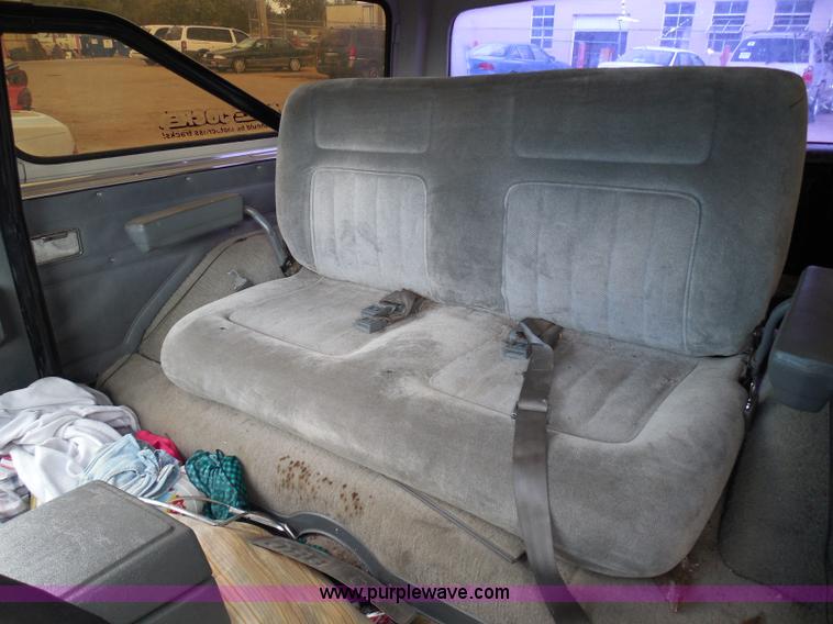 image for item I3391 1989 Chevrolet Blazer SUV