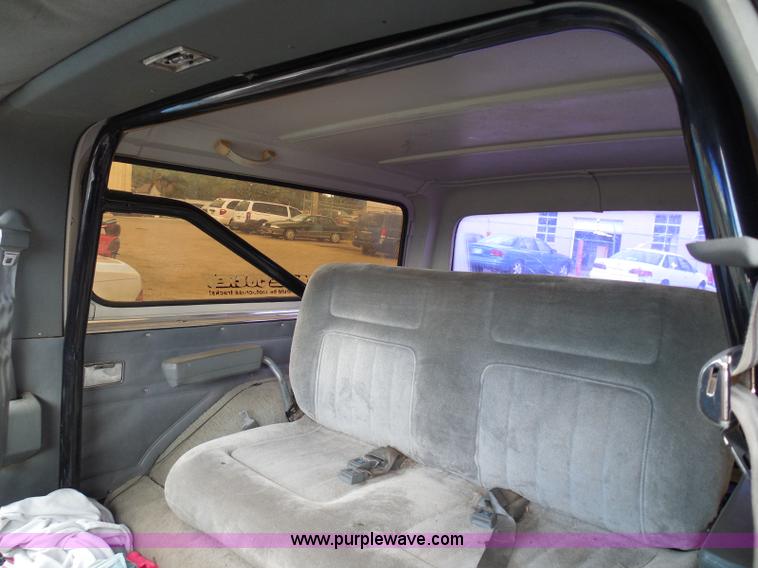 image for item I3391 1989 Chevrolet Blazer SUV