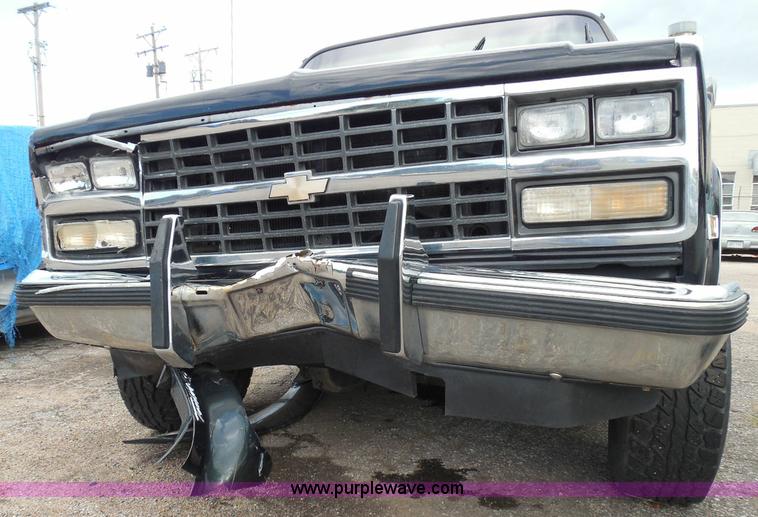 image for item I3391 1989 Chevrolet Blazer SUV