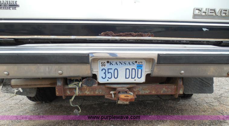 image for item I3391 1989 Chevrolet Blazer SUV