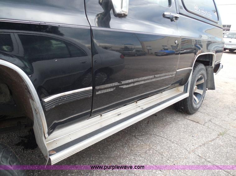 image for item I3391 1989 Chevrolet Blazer SUV