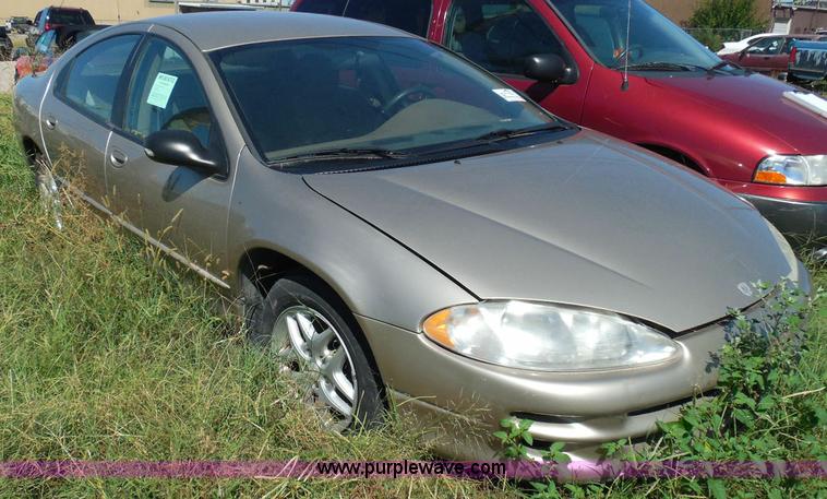 image for item I3392 2004 Dodge Intrepid SE