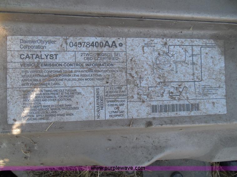 image for item I3392 2004 Dodge Intrepid SE