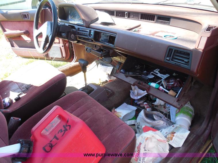 image for item I3393 1987 Honda Civic