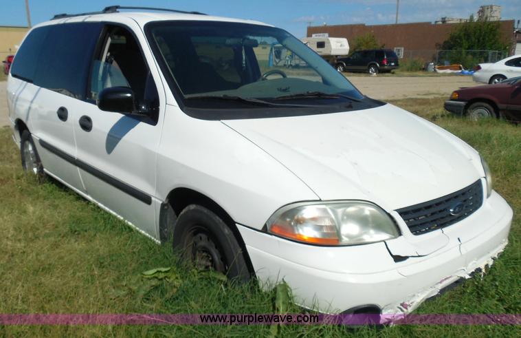 image for item I3425 2003 Ford Windstar LX van