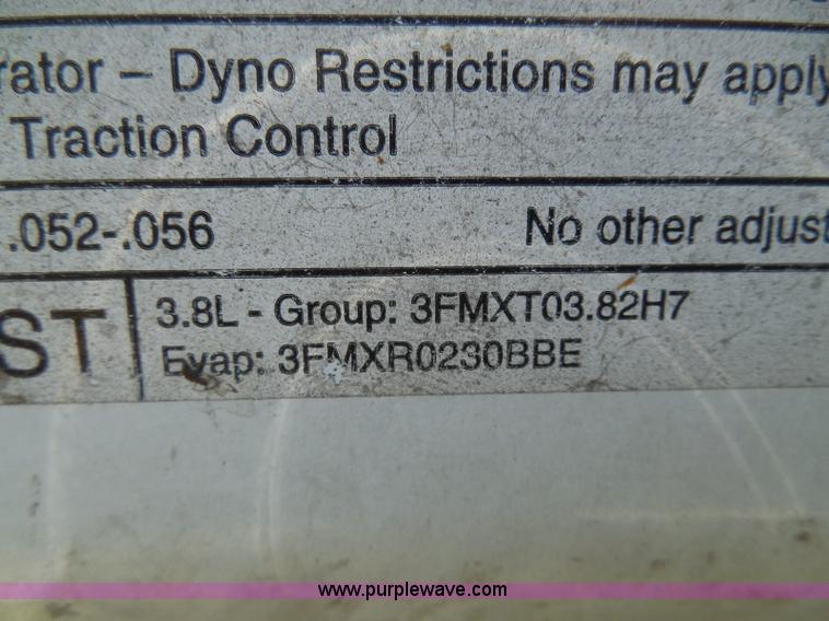 image for item I3425 2003 Ford Windstar LX van