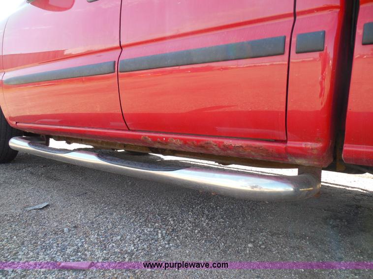 image for item I3426 2001 GMC Sierra 1500 SL Ext. Cab pickup truck