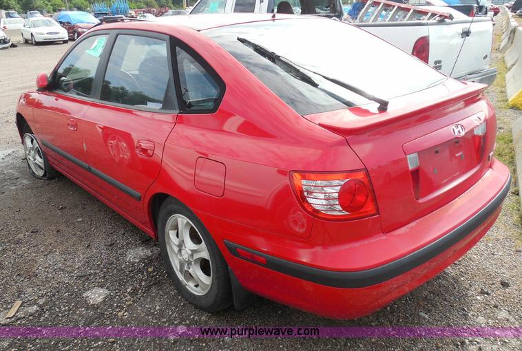 image for item I3471 2004 Hyundai Elantra GT