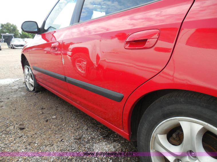 image for item I3471 2004 Hyundai Elantra GT