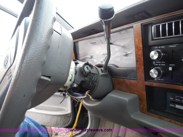 image for item I3472 1996 Buick Century