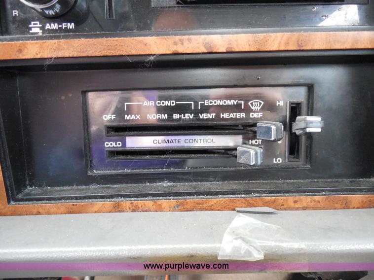 image for item I3472 1996 Buick Century