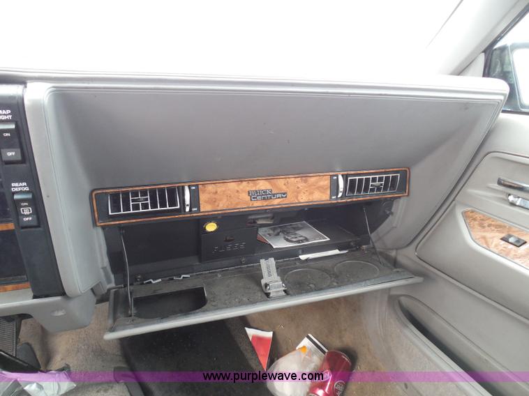 image for item I3472 1996 Buick Century