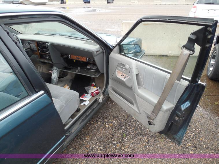 image for item I3472 1996 Buick Century