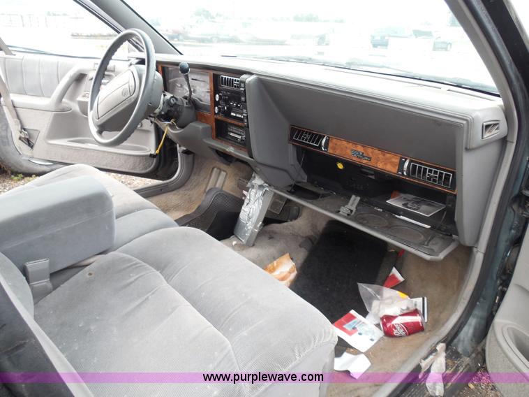 image for item I3472 1996 Buick Century