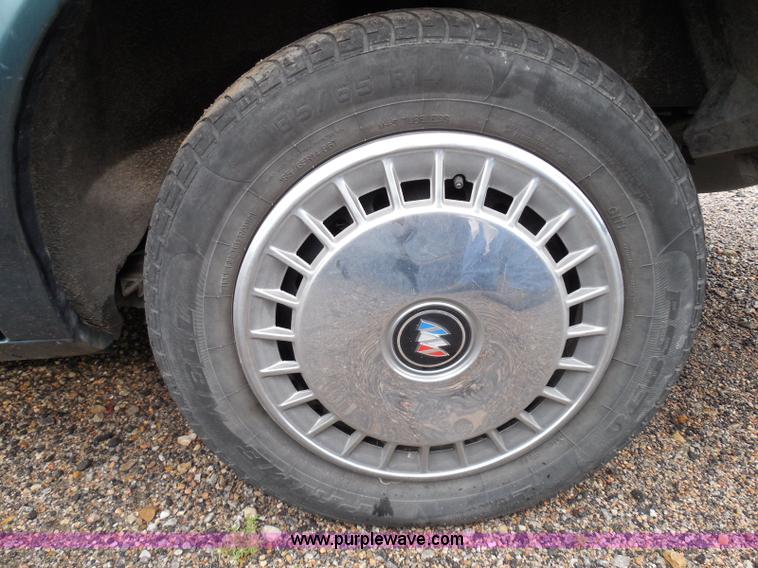 image for item I3472 1996 Buick Century