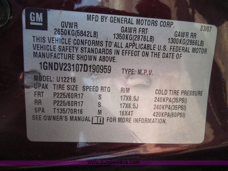 image for item I3475 2007 Chevrolet Uplander LS van