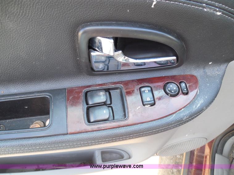 image for item I3475 2007 Chevrolet Uplander LS van